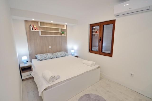 Nikola Lux Apartments Muo Dış mekan fotoğraf