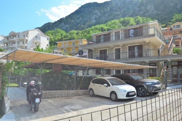 Nikola Lux Apartments Muo Dış mekan fotoğraf